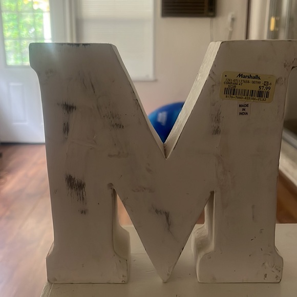 Decorative initial - Picture 2 of 2